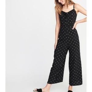 NWT Old Navy Sleeveless Tie-front Cami Jumpsuit